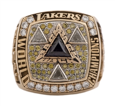 2002 Los Angeles Lakers NBA Championship Ring Gifted To Sylvester Stallone By Shaquille ONeal With Original Presentation Box (Stallone LOA)